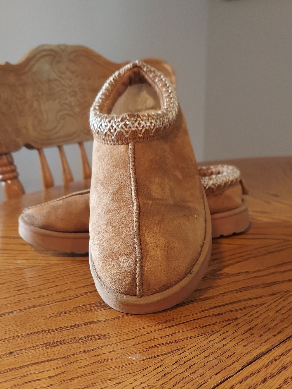 Aspen Cozy Slip-On Suede Mules / Slippers in Carmel Brown